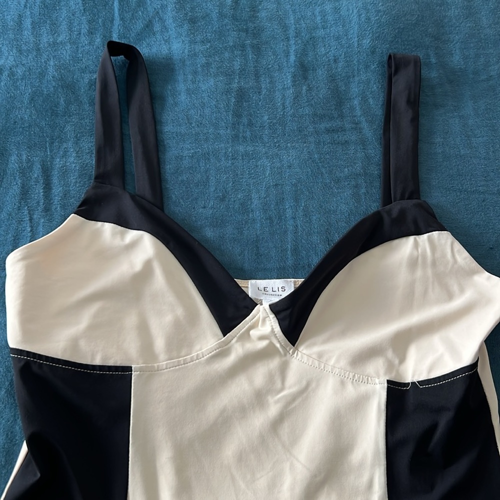 Bodysuit - Picture 2 of 3